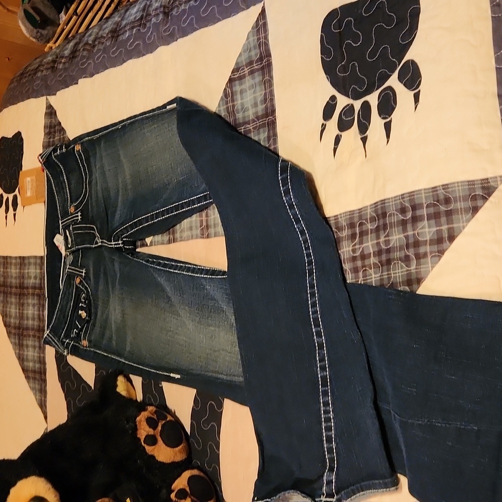 True Religion womens size 28 blue jeans flared